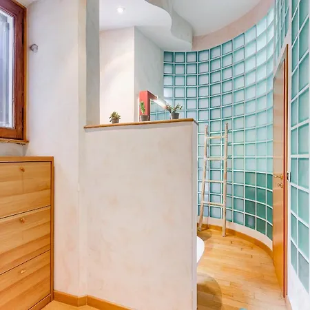 Vatican - Zen Style Loft With Jacuzzi 아파트